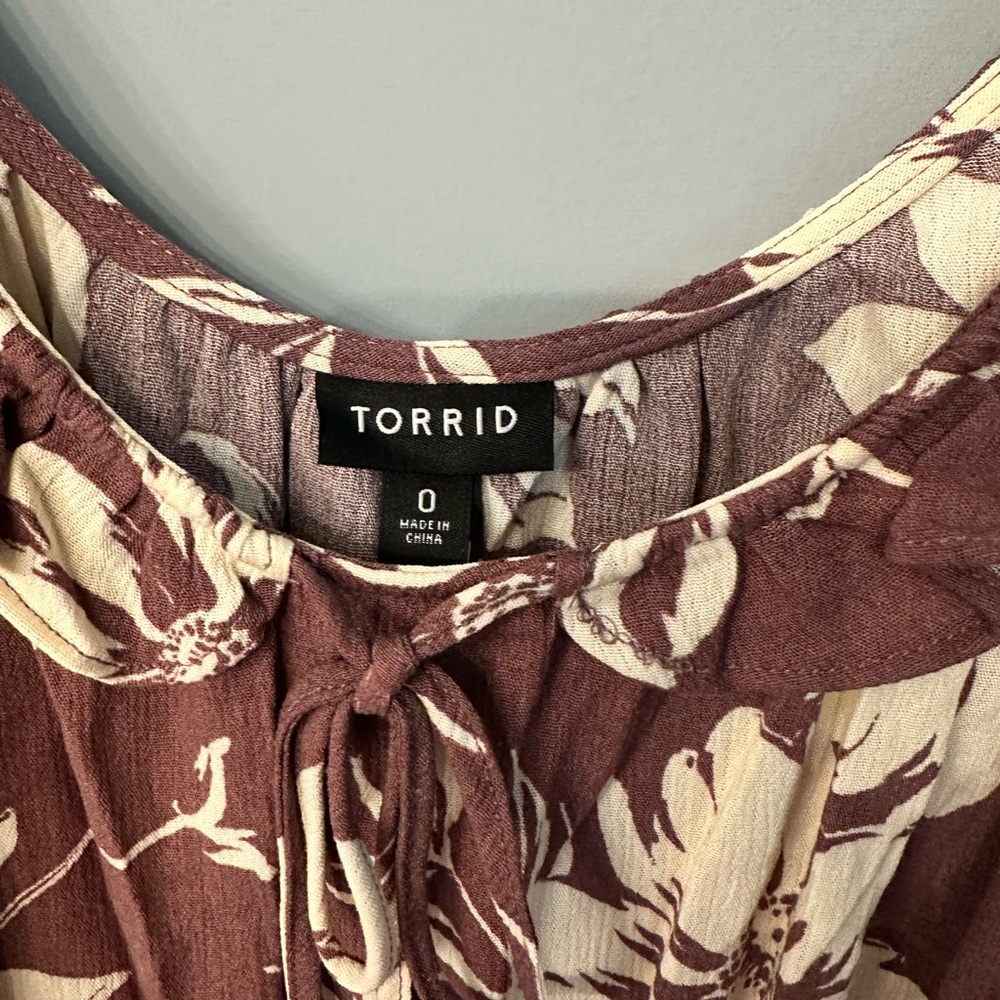 Torrid Crinkle Gauze Tie Front Top - 1